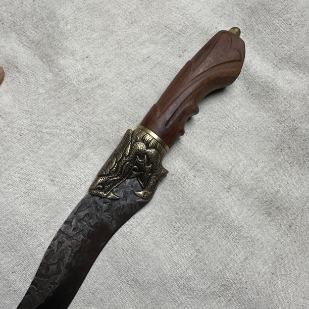 138 龙泉昊天宝剑高锰钢一体锻打屠龙刀金属柄未开刃