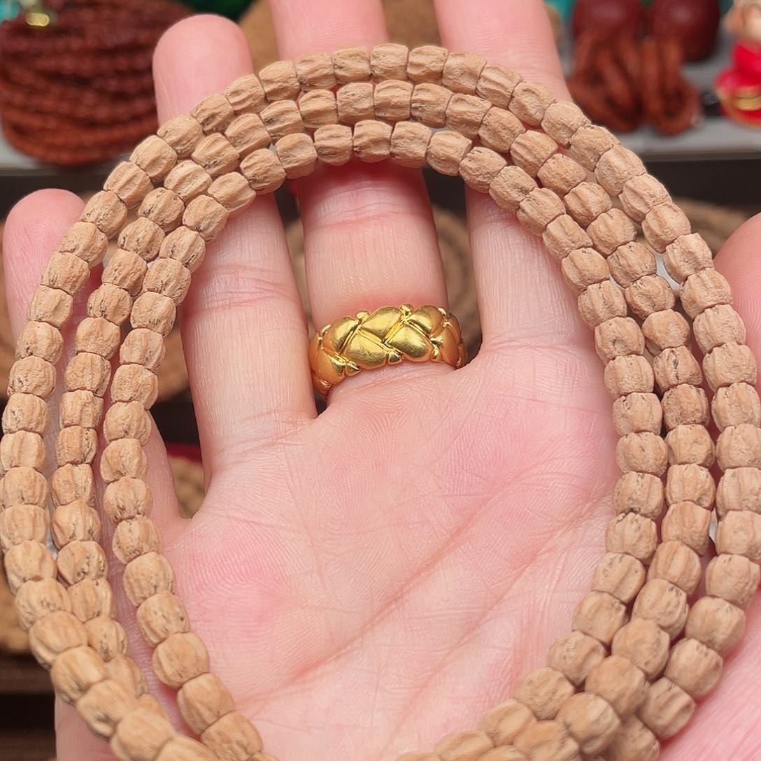 柏香籽/百香籽吊坠粉油皮方块龙脊顺