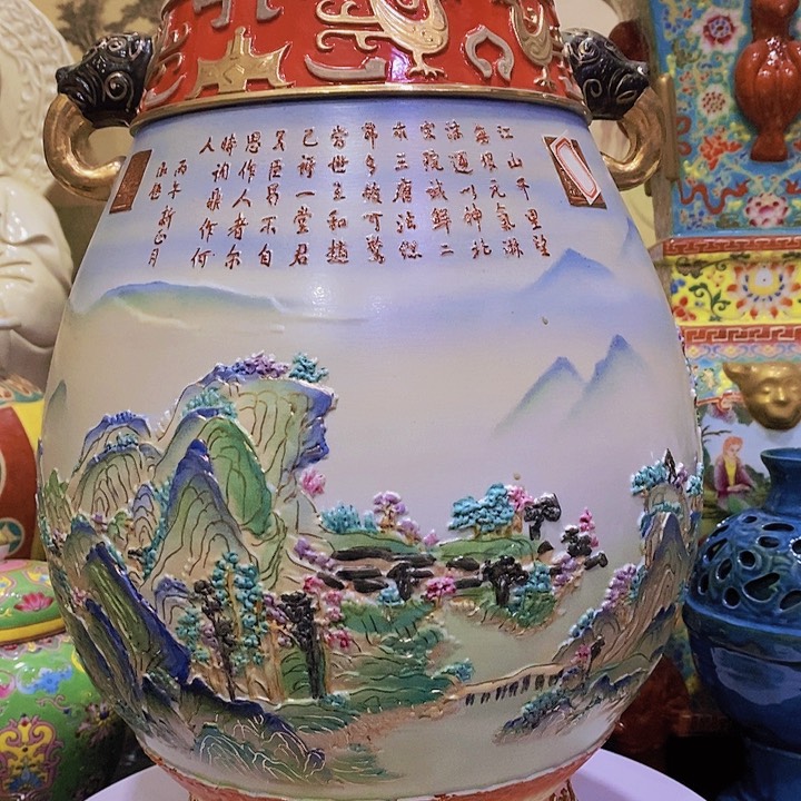 摆件器形优美美观大方实用方便