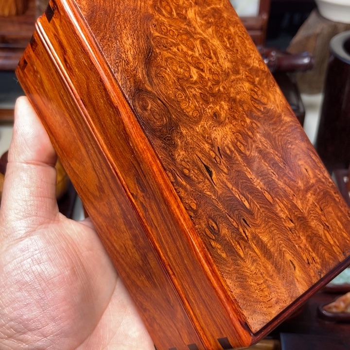 檀香紫檀（小叶紫檀）盒子