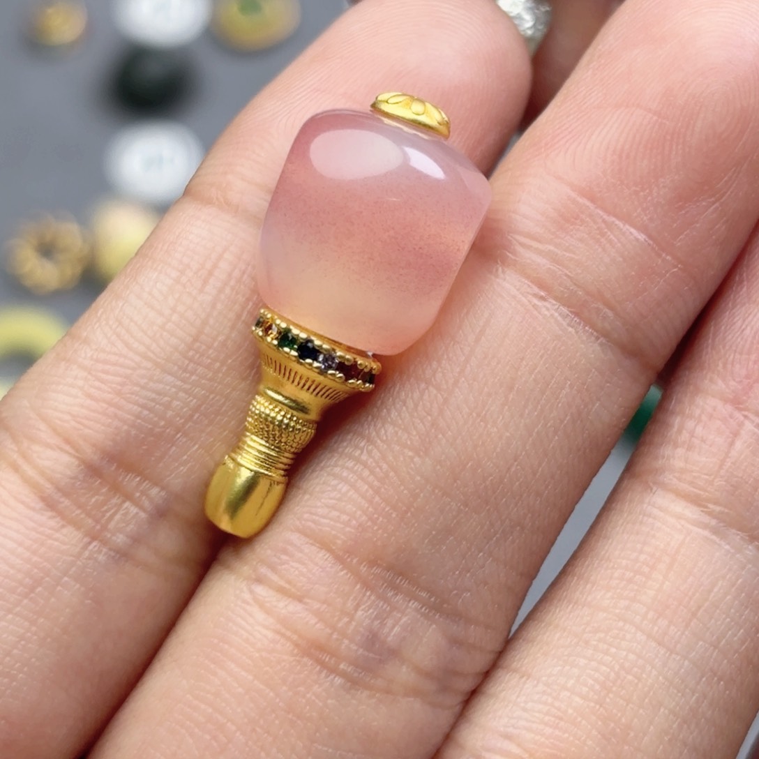 玛瑙/玉髓文玩配饰未镶嵌12+mm