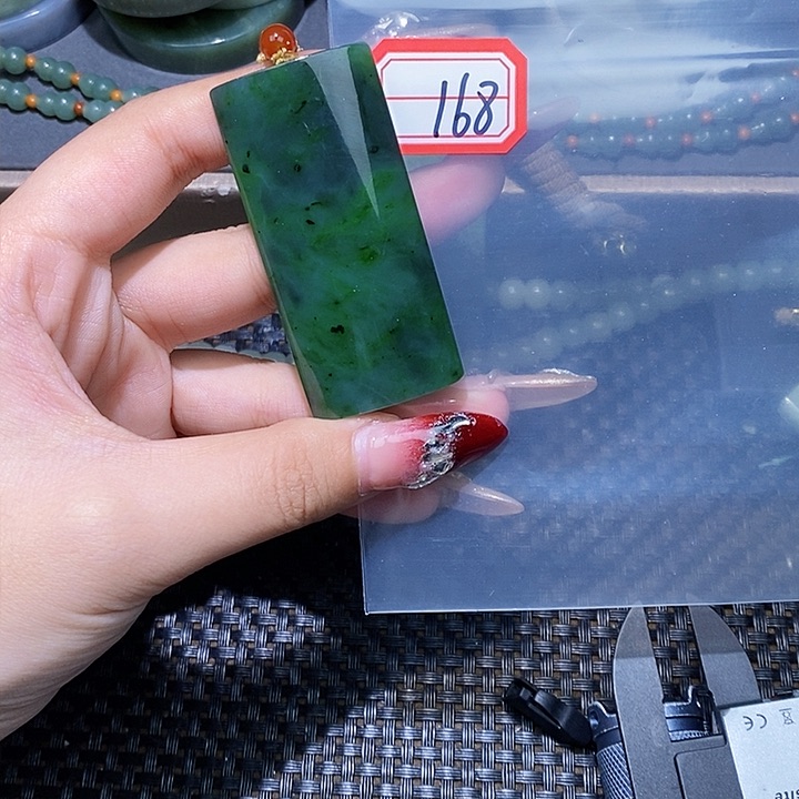 和田玉和田玉边角料随机发未镶嵌