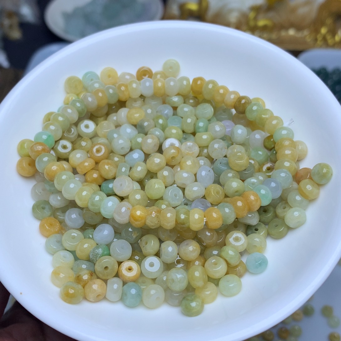 【闪购商品】翡翠手链未镶嵌卡3乘6冰黄算盘100个