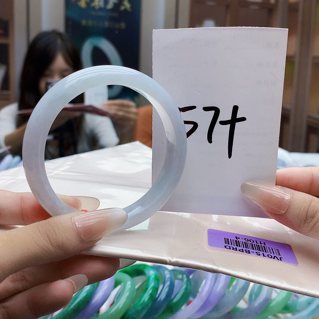 翡翠手镯未镶嵌h