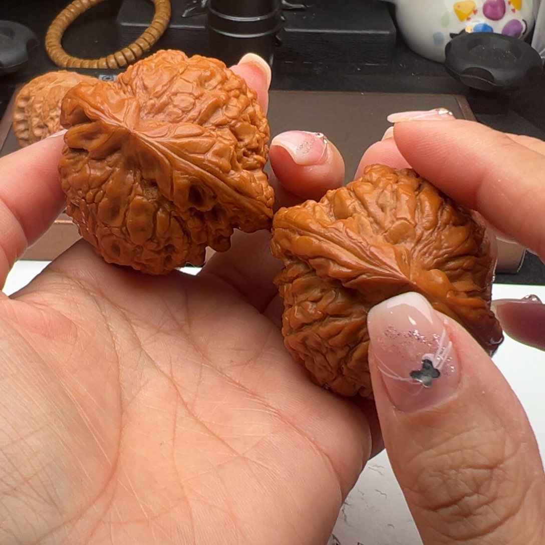 文玩核桃把件龙鼎51