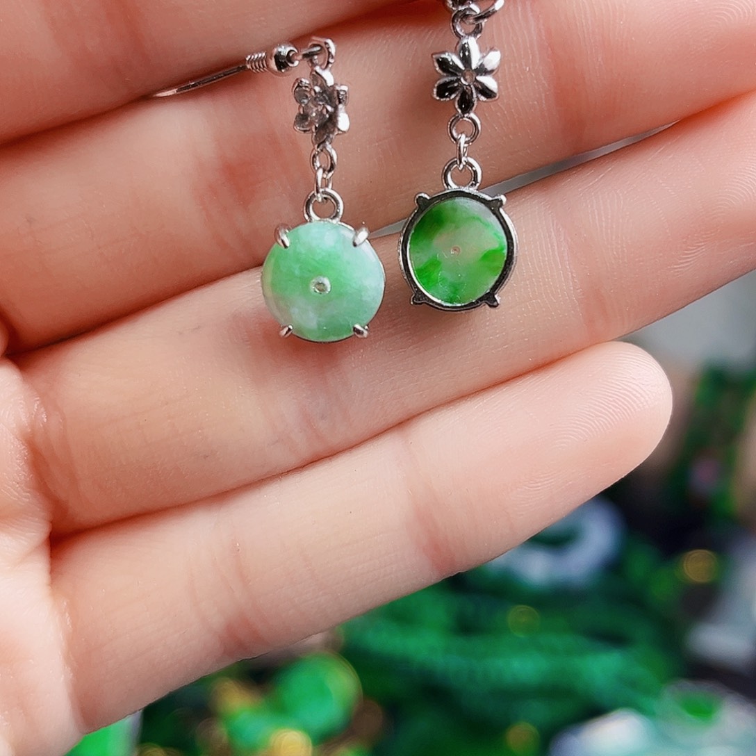 颈饰银S925镶嵌翡翠多样性