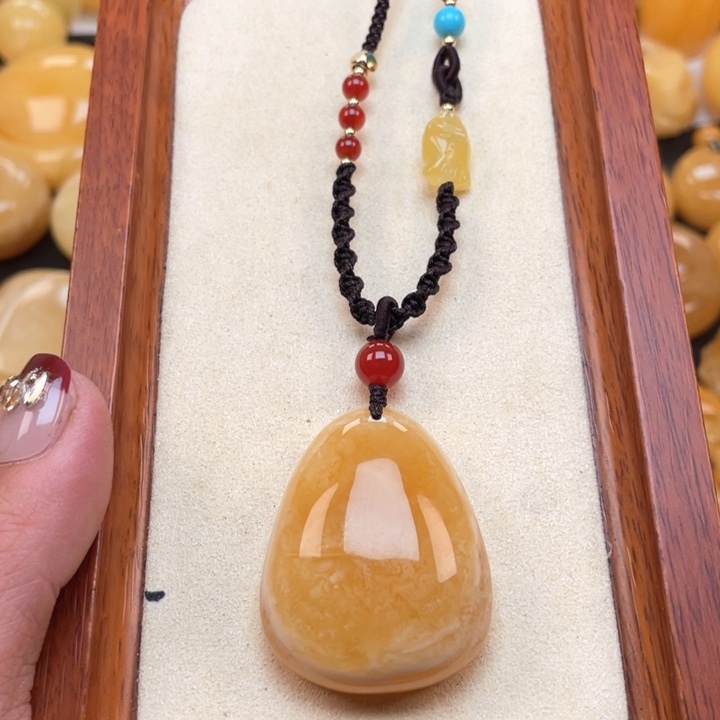 蜜蜡裸石未镶嵌随****_蜜蜡吊坠