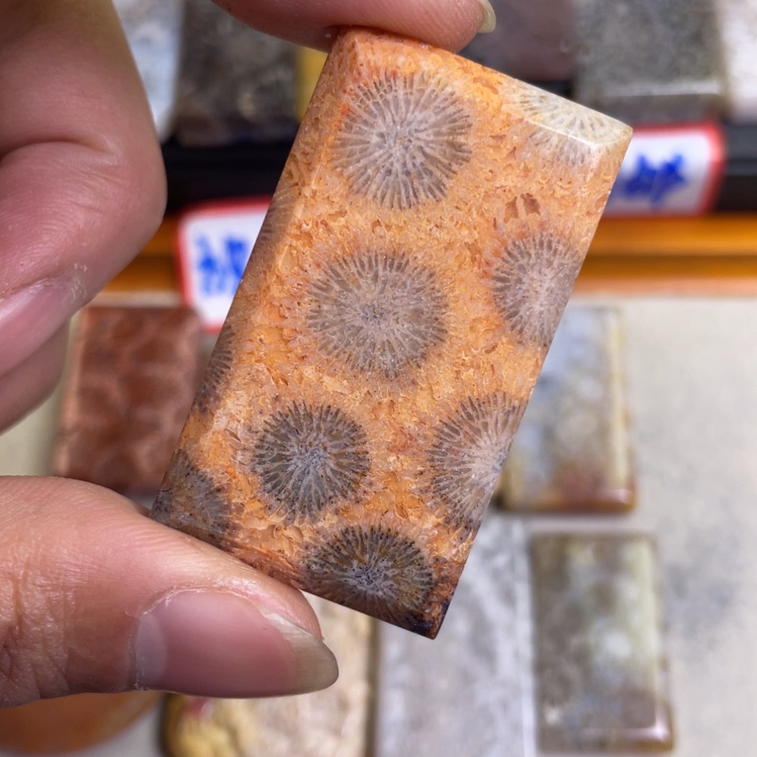 硅化玉吊坠合金精品7