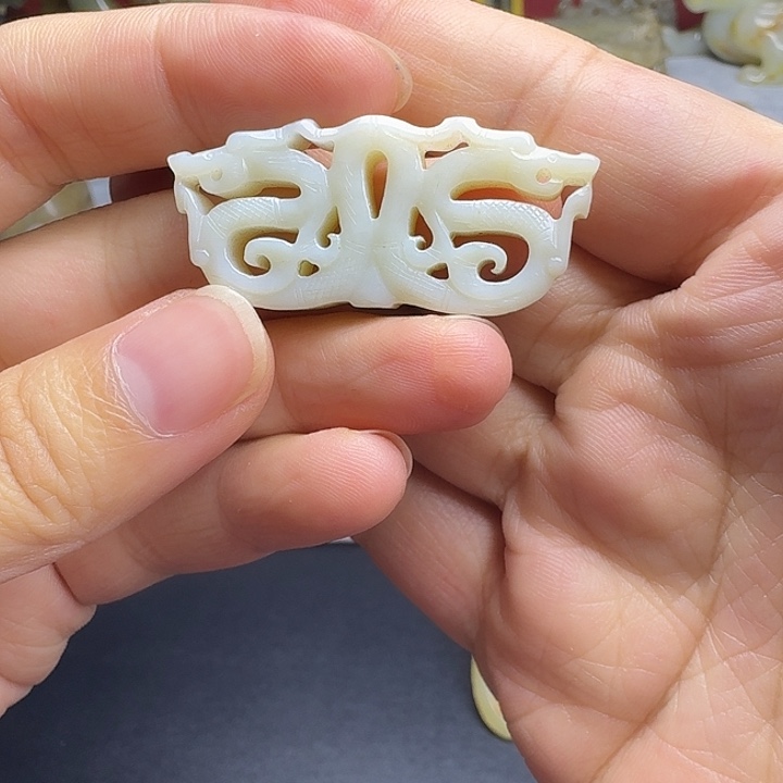 和田玉（糖玉）颈饰未镶嵌