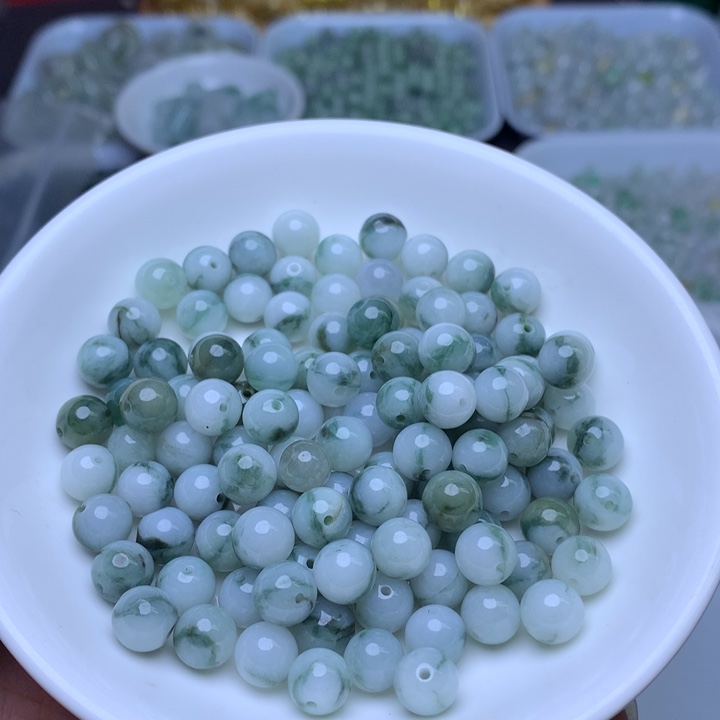 翡翠散珠卡7.5冰飘蓝25个