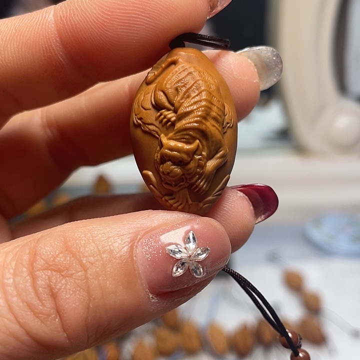 橄榄核吊坠橄榄核
