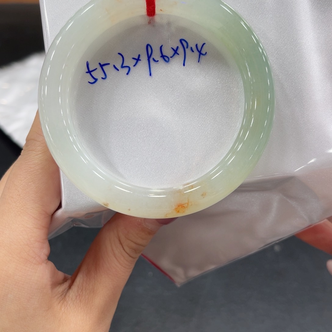未镶嵌手镯翡翠翡翠