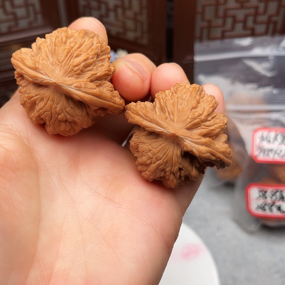 把件文玩核桃麦虎