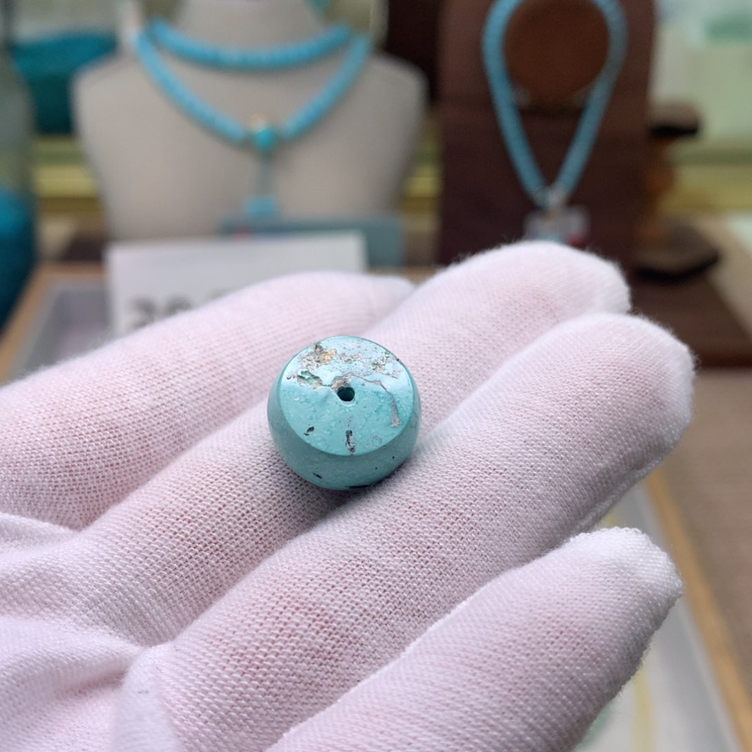 绿松石配饰未镶嵌