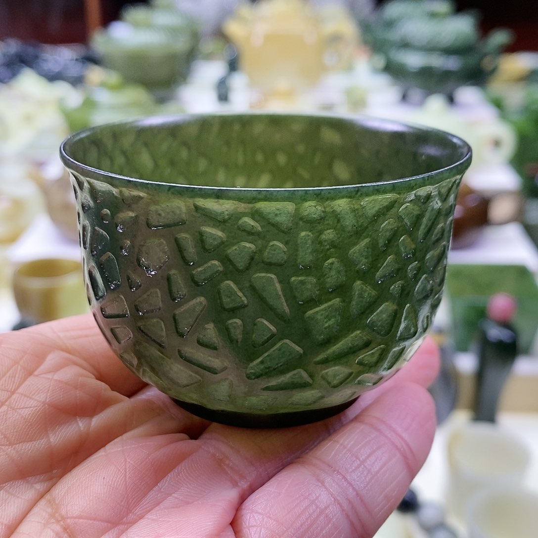 和田玉茶杯未镶嵌