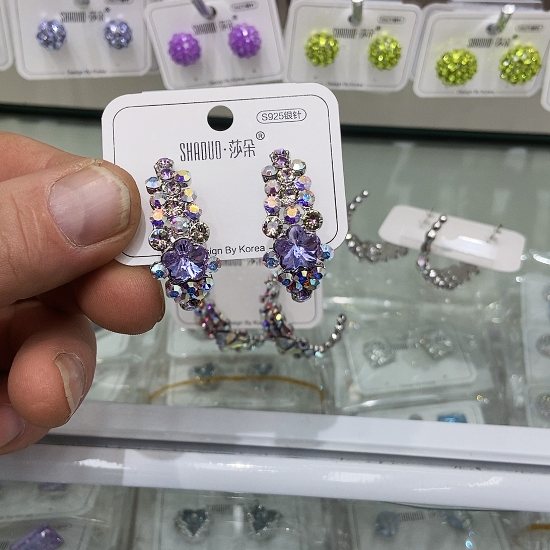 锆石纯铜合金耳钉