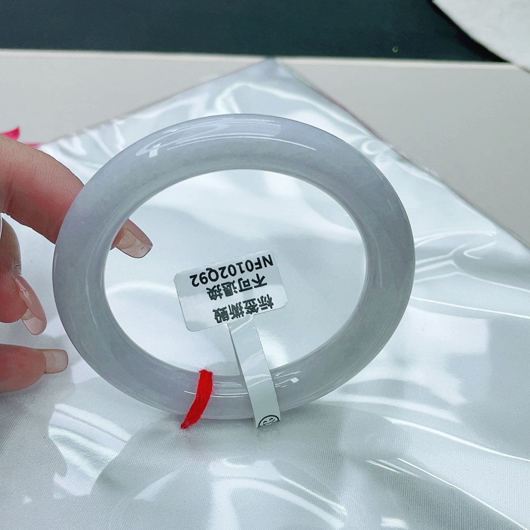 翡翠手镯未镶嵌圆55.3