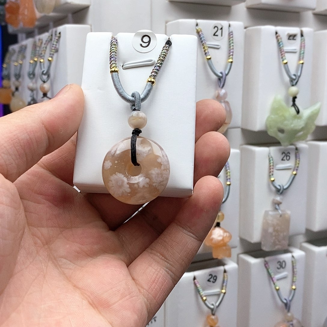 石英质玉吊坠(不含链)未镶嵌囡*^