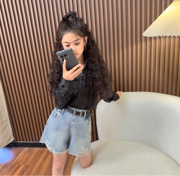 清小柔童装浅蓝色牛仔五分裤（不带腰带）