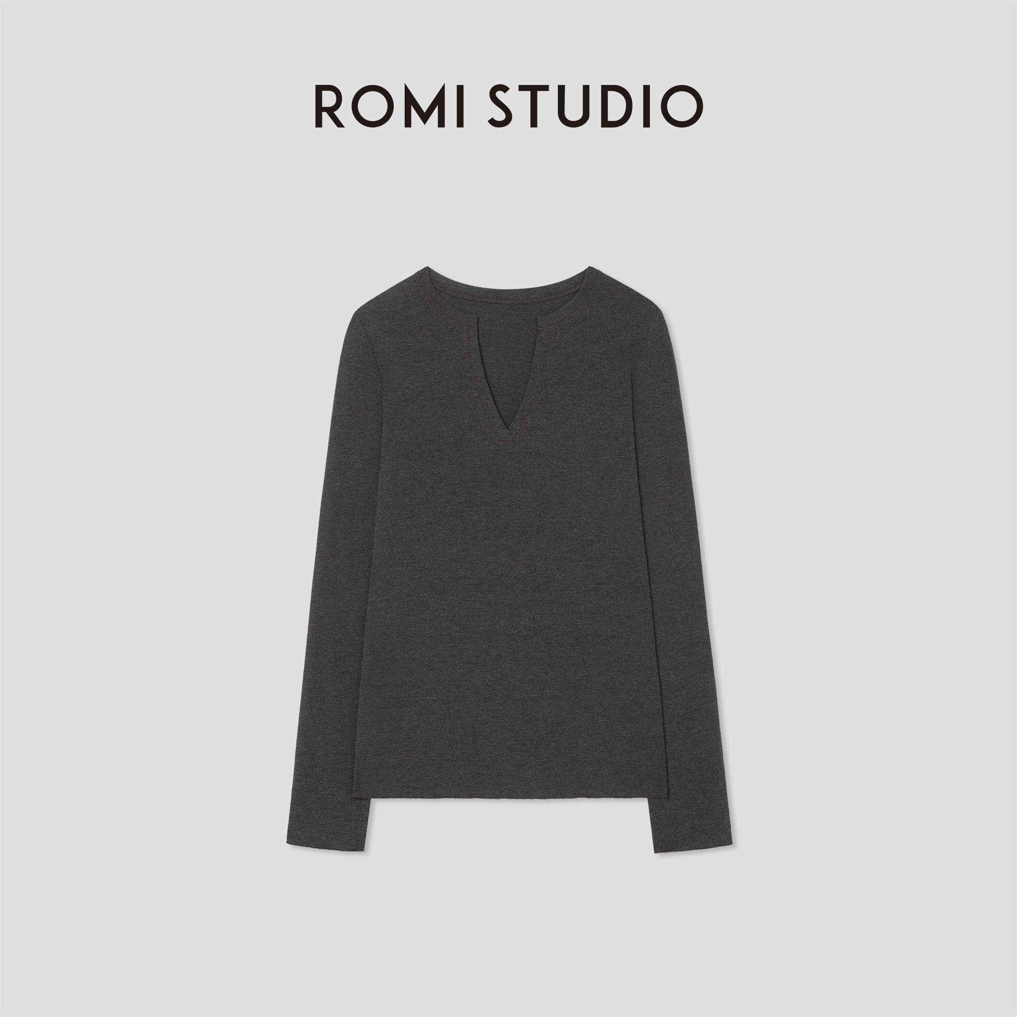 ROMI STUDIO“格雷优雅”山羊绒桑蚕丝混纺花纱长袖T恤 RW24WSD1298