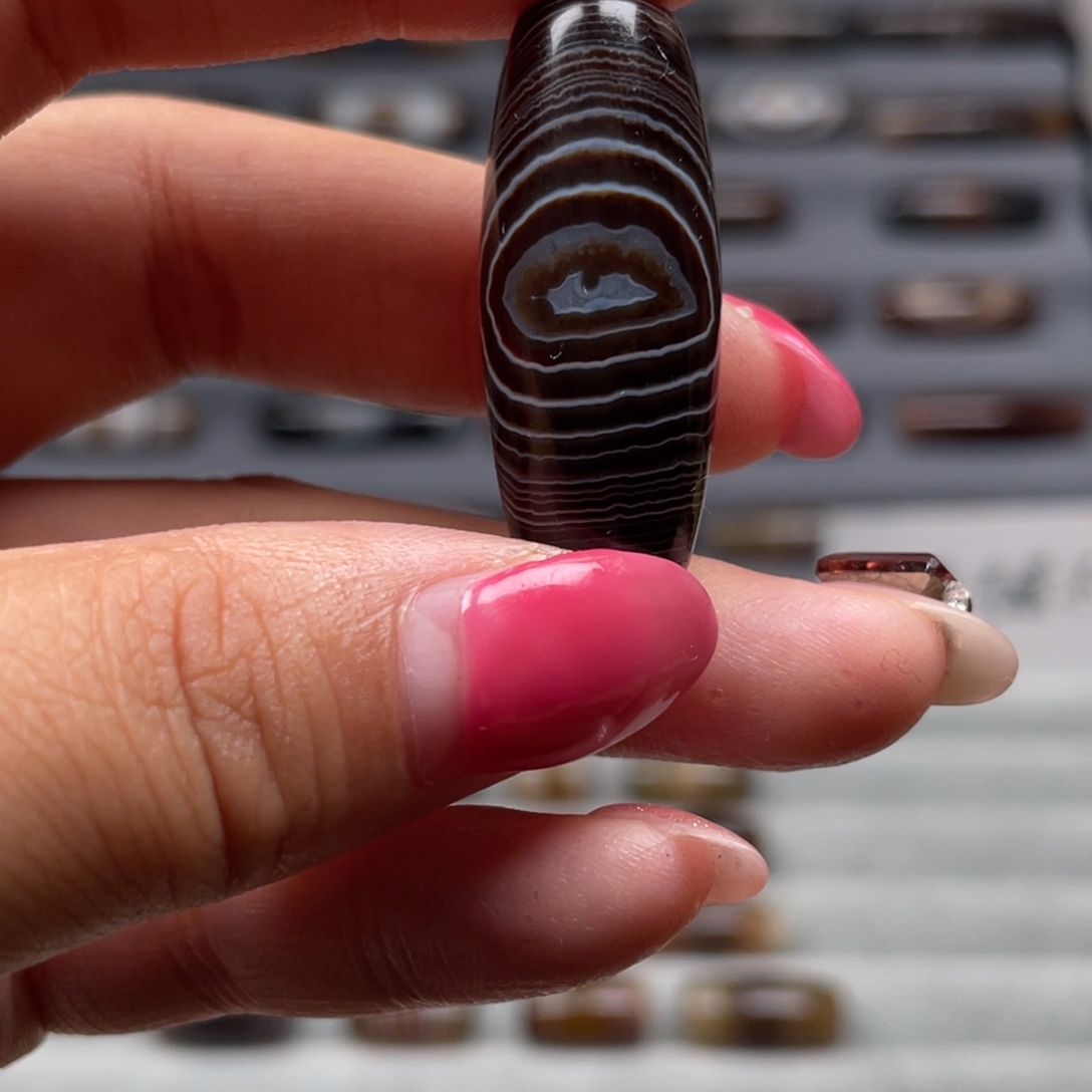 大***你玛瑙/玉髓未镶嵌颈饰