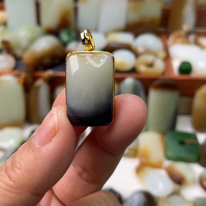 和田玉银S925镶嵌颈饰