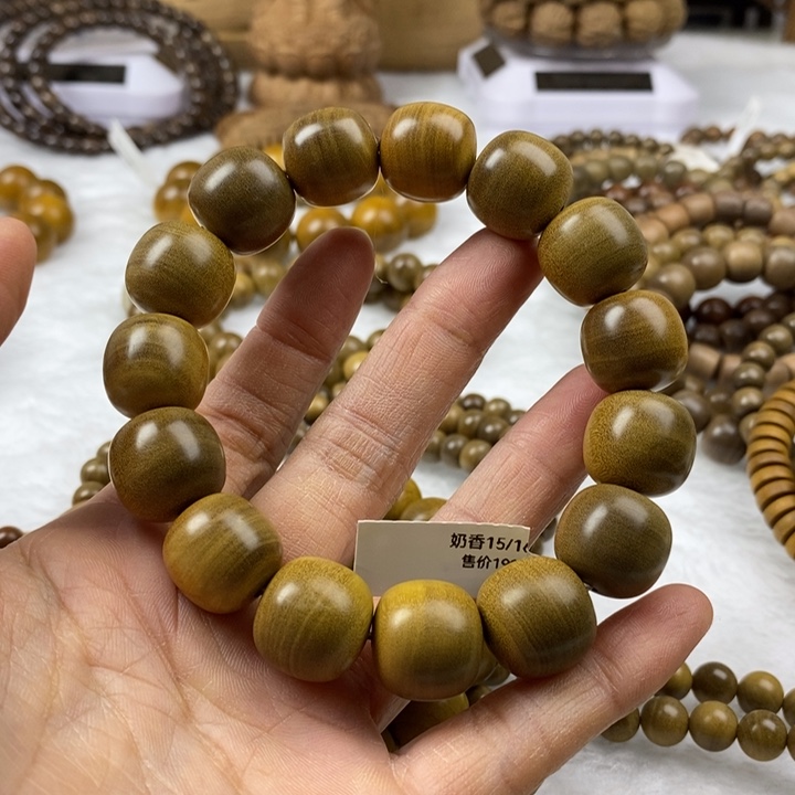 檀香木手串/手链哥****哥