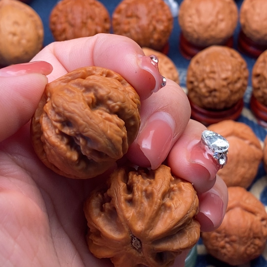 文玩核桃把件不***阳精品小手捻