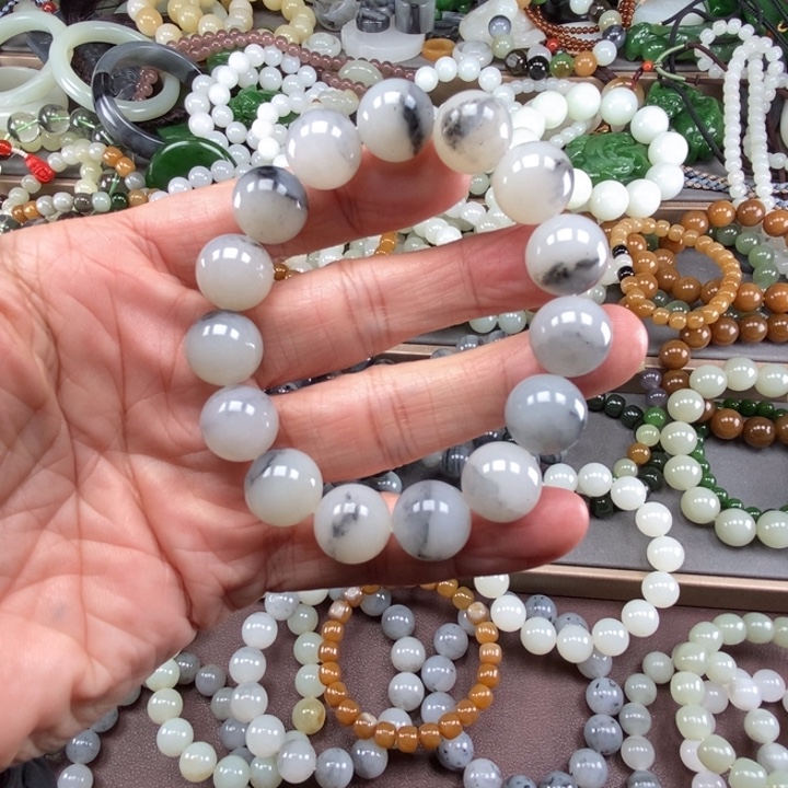 福***)和田玉未镶嵌挂件