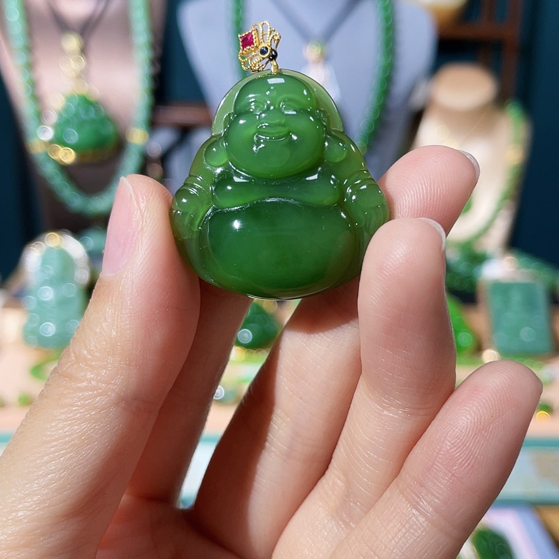 和田玉（碧玉）吊坠18K金镶嵌