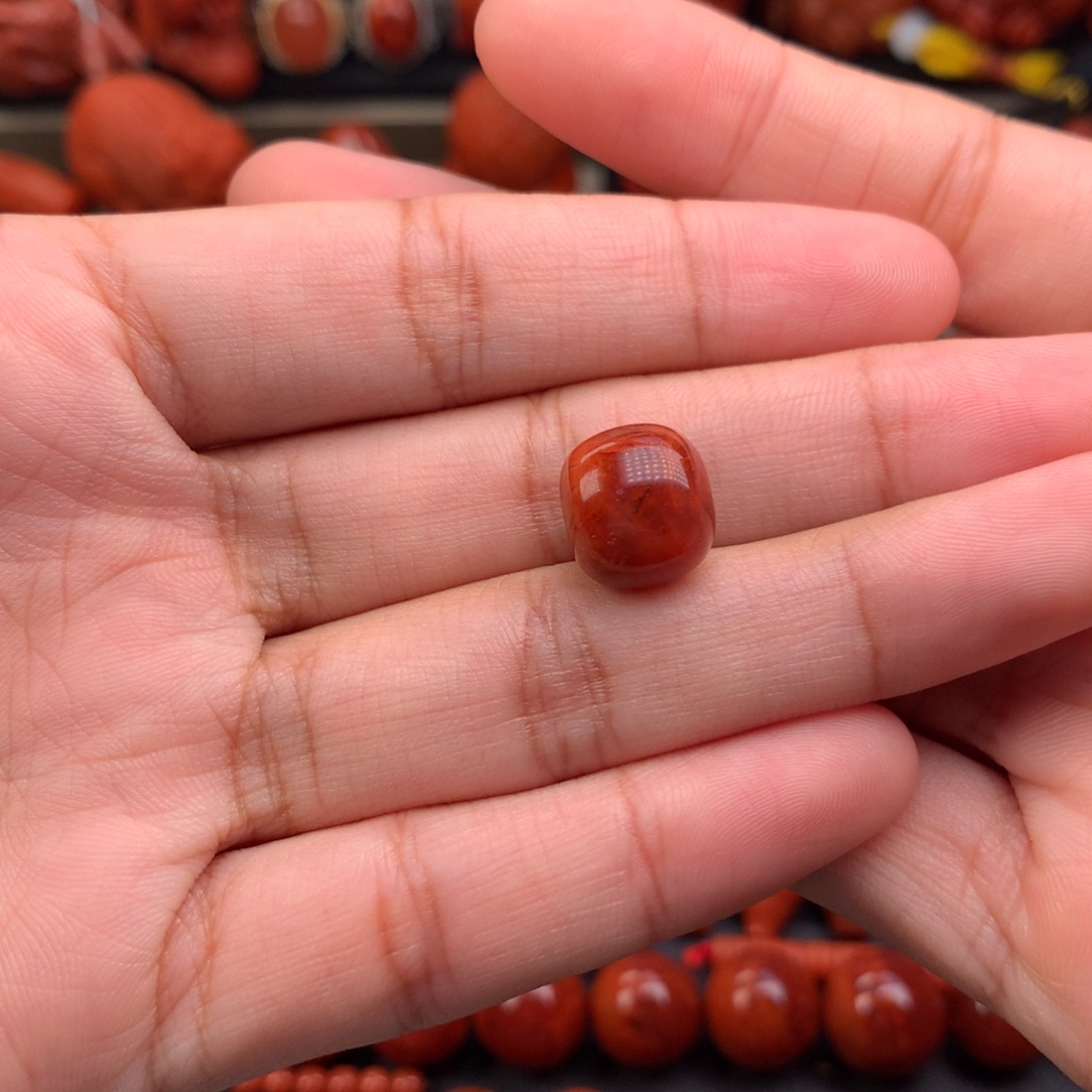 未镶嵌老型12+南红玛瑙