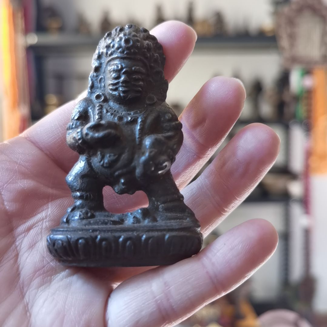 福利款寒铁黑财小造像一个