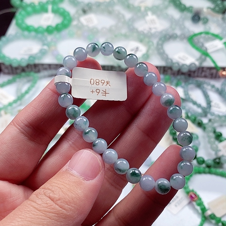 翡翠手链未镶嵌卡6+