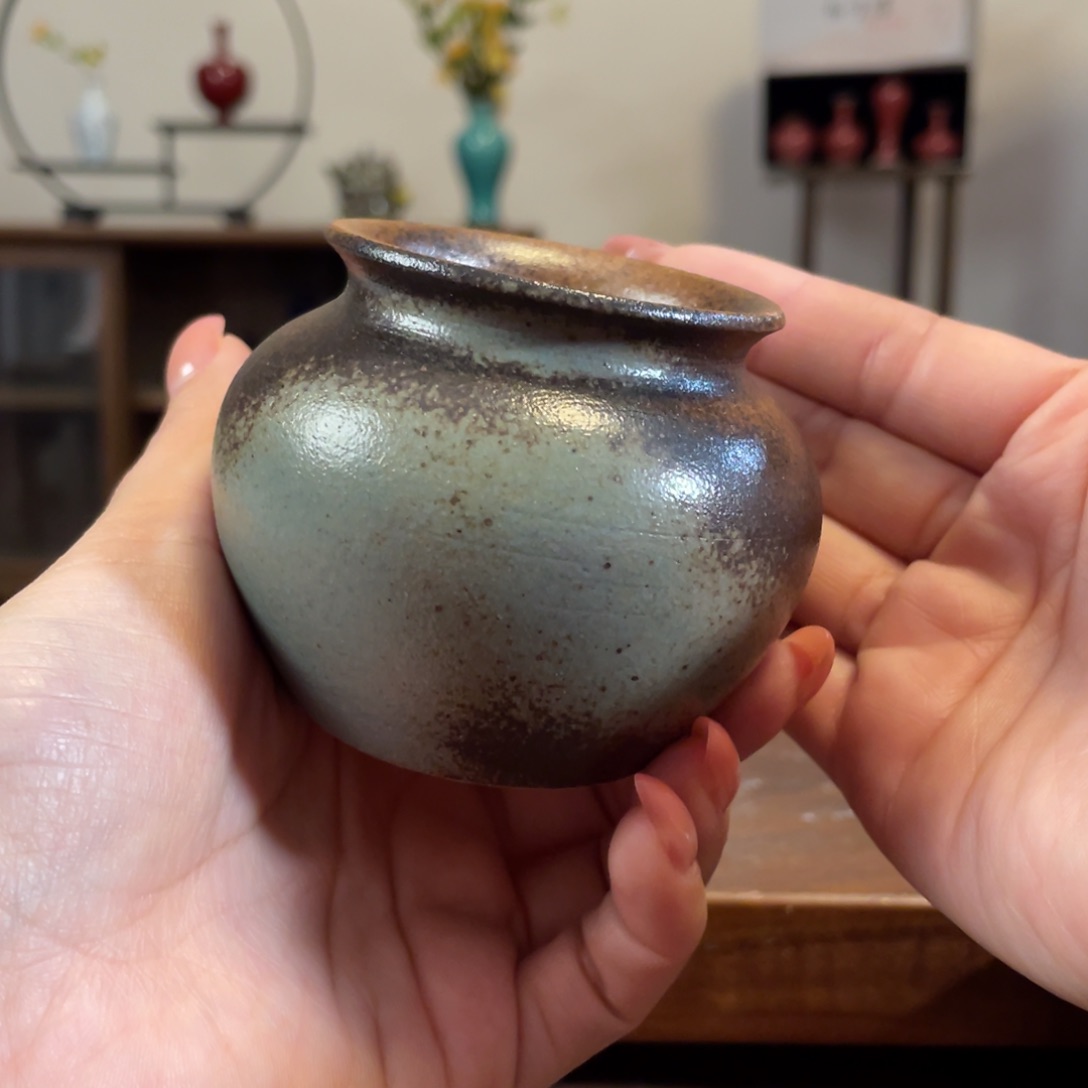 景德镇陶瓷小花瓶