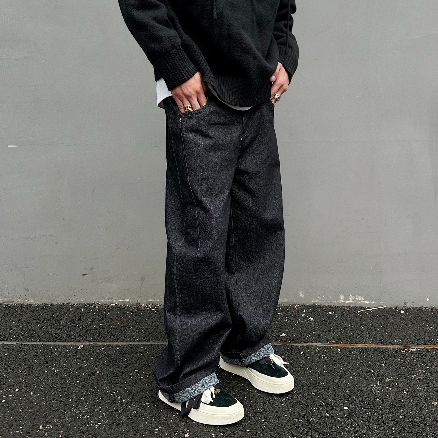 【UNAPS】秋冬季复古图案翻边牛仔裤男女宽松直筒松紧腰休闲长裤子