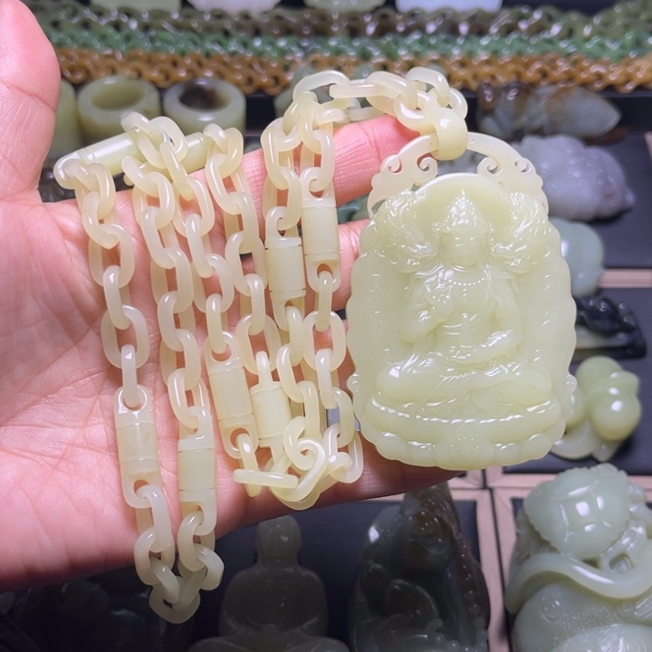 瑞***来和田玉未镶嵌挂件