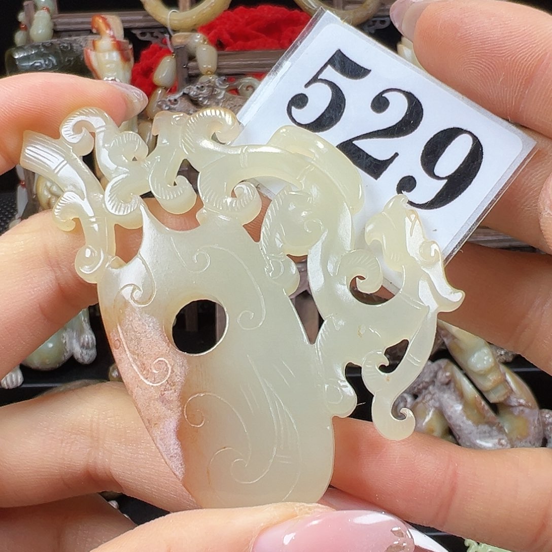 日***堂和田玉未镶嵌挂件