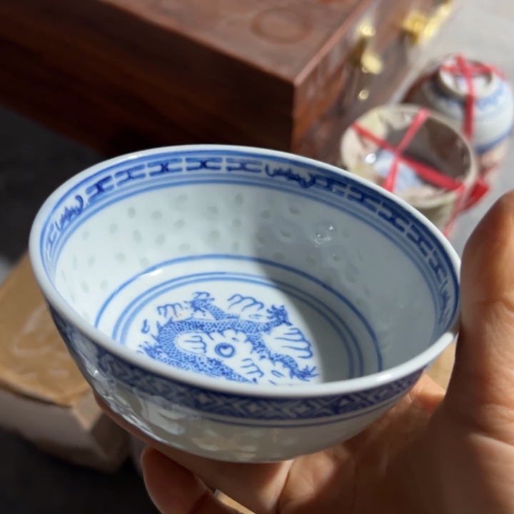 陶青花玲珑4.5寸小饭碗，看的