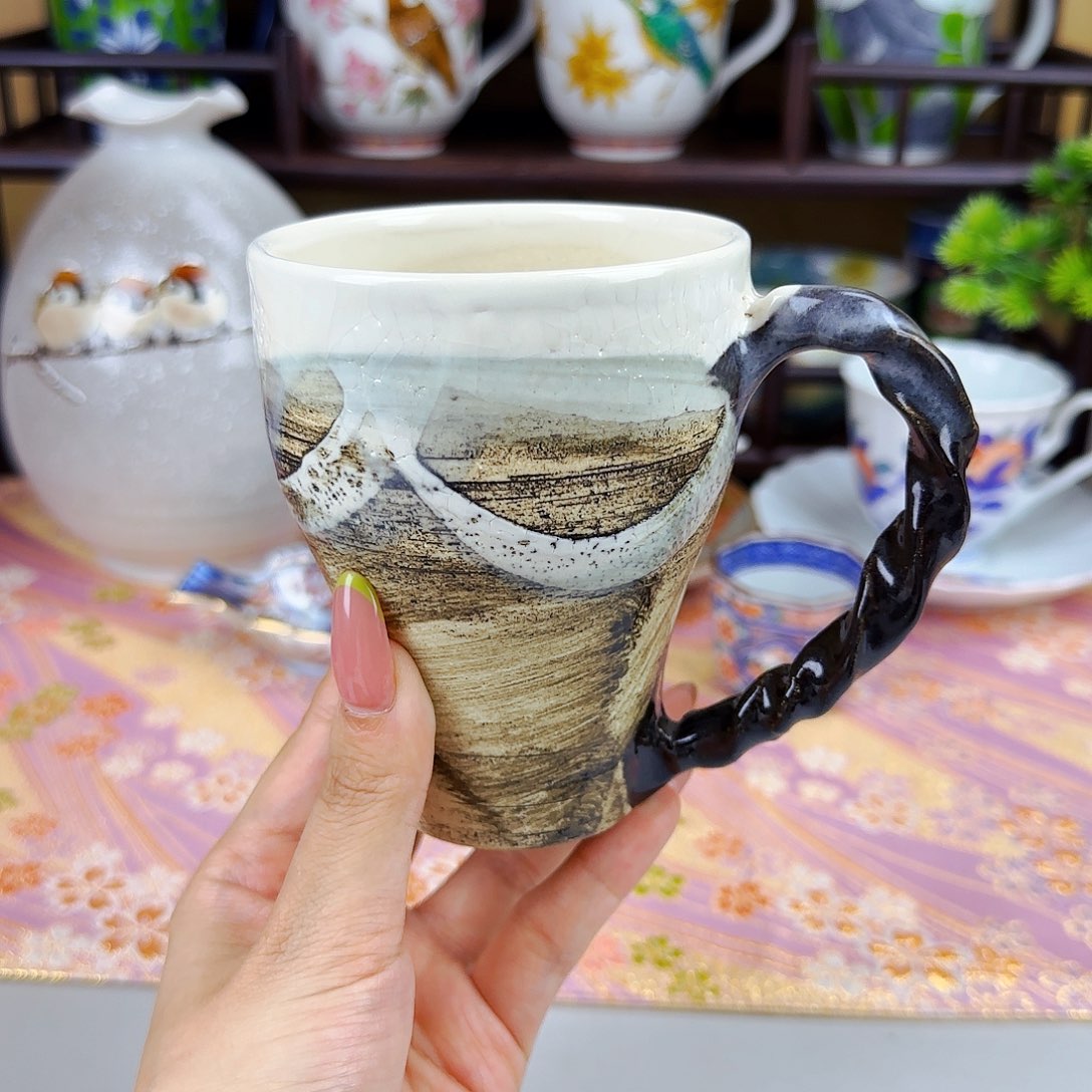 他家茶具瓷器真不错
