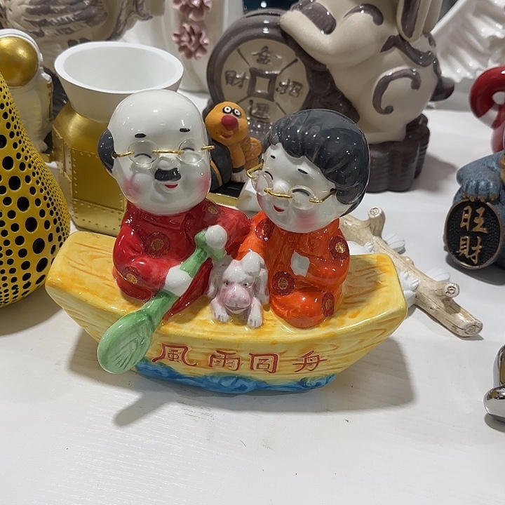 陪***馆陶瓷摆件哈哈哈哈