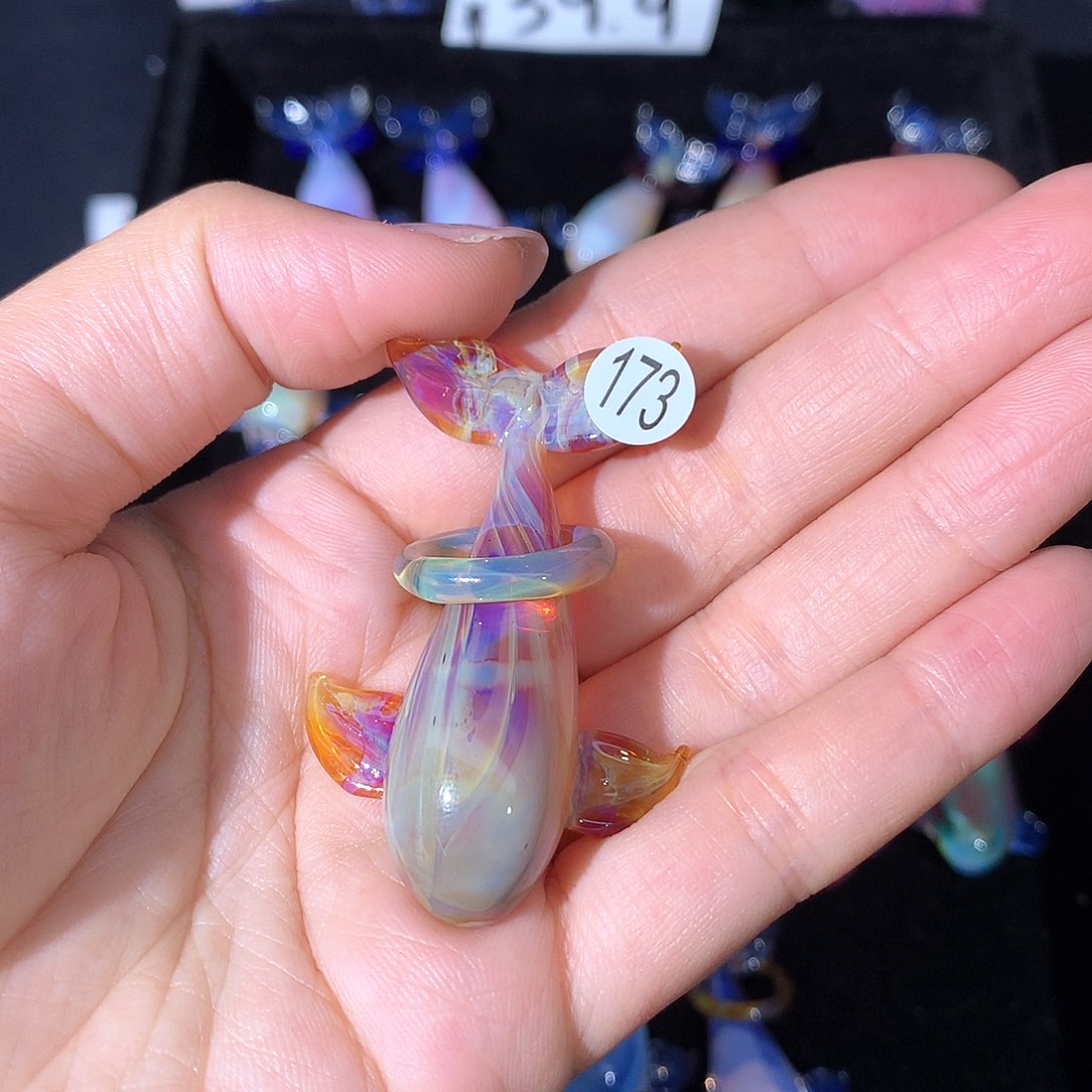 有机玻璃小**?173鲸鱼