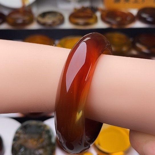 未镶嵌颈饰琥珀52.7圈15.5宽紫红蜜