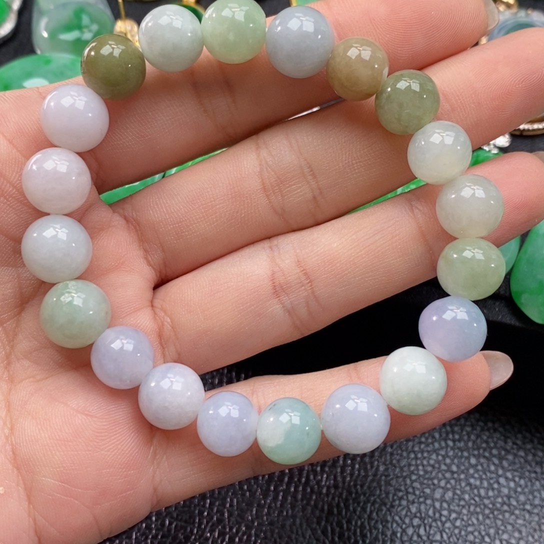 翡翠手串未镶嵌翡翠