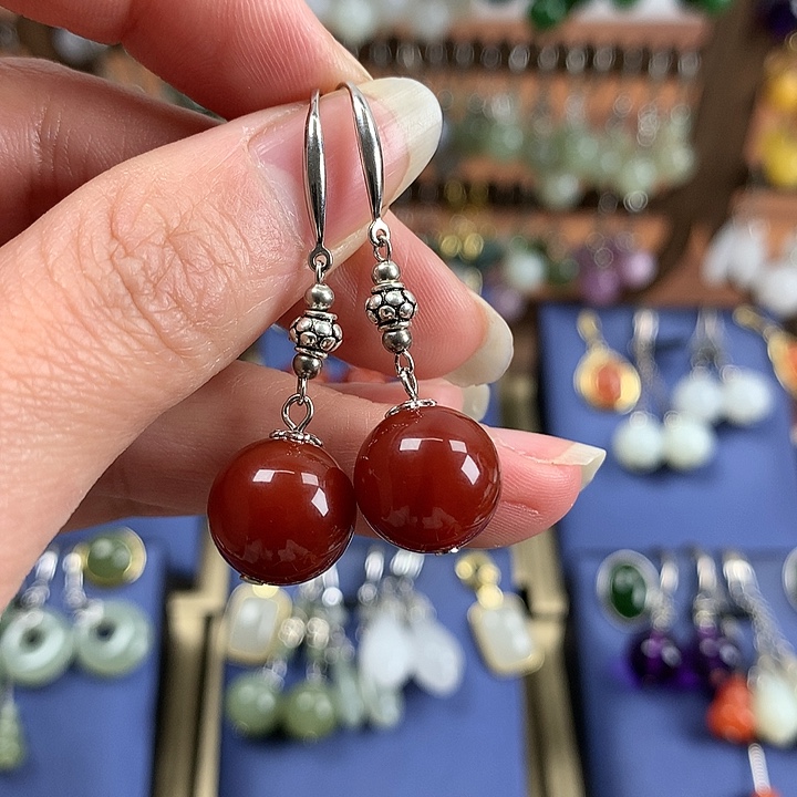 玛瑙/玉髓耳环银S925镶嵌12左右牛血红
