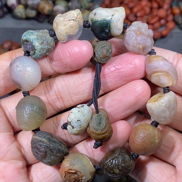 未镶嵌玛瑙/玉髓珠宝奇石