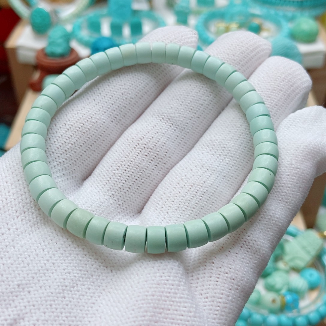 绿松石未镶嵌手串