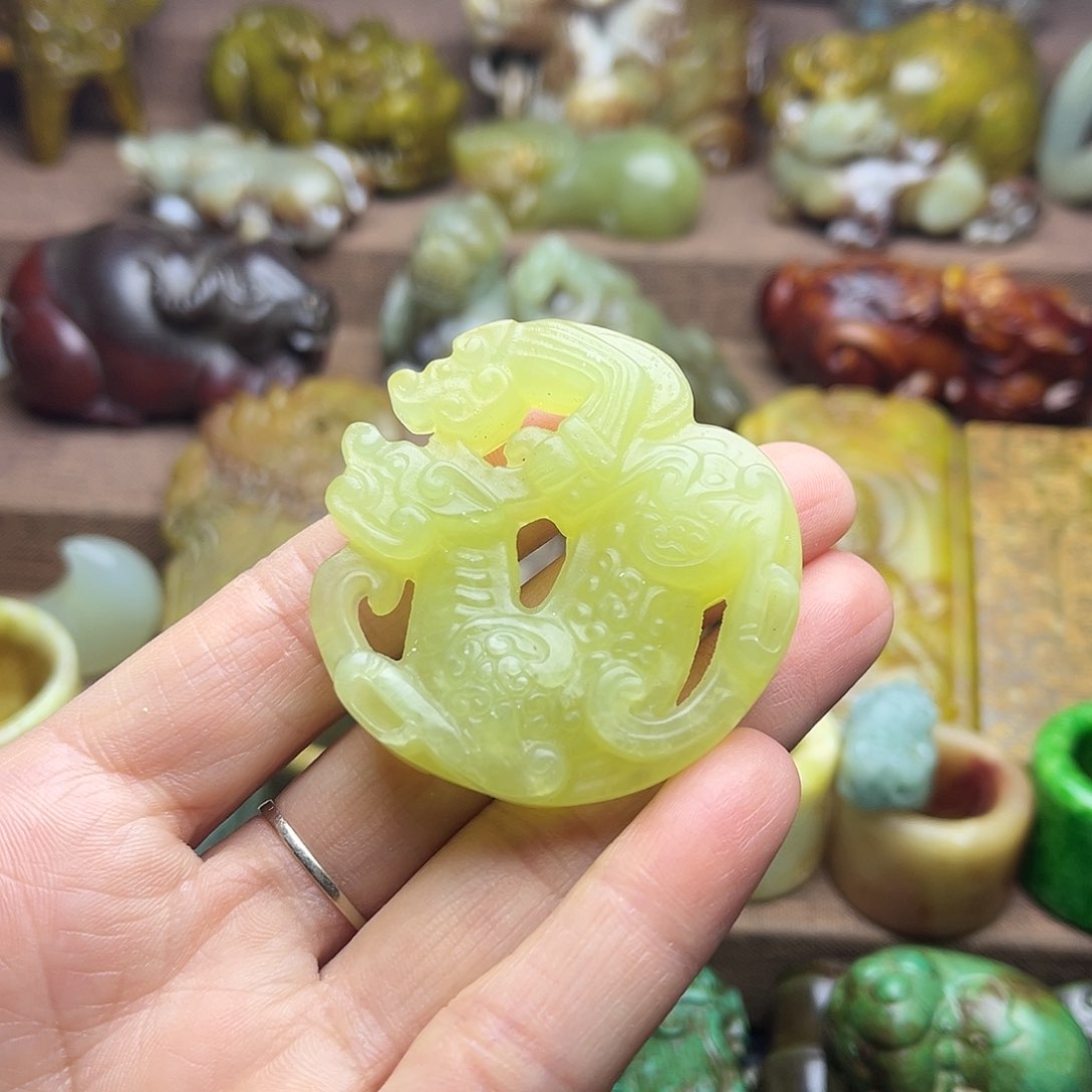 白玉菩提吊坠138。。