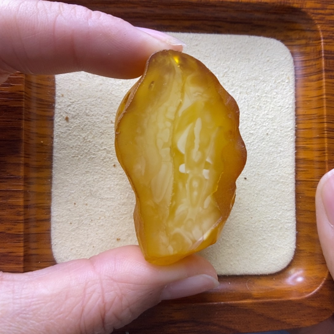 定制琥珀未镶嵌敏