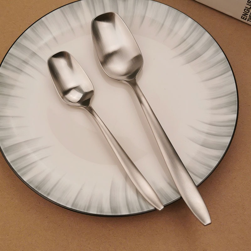 VE18-10不锈钢方头翘尾勺