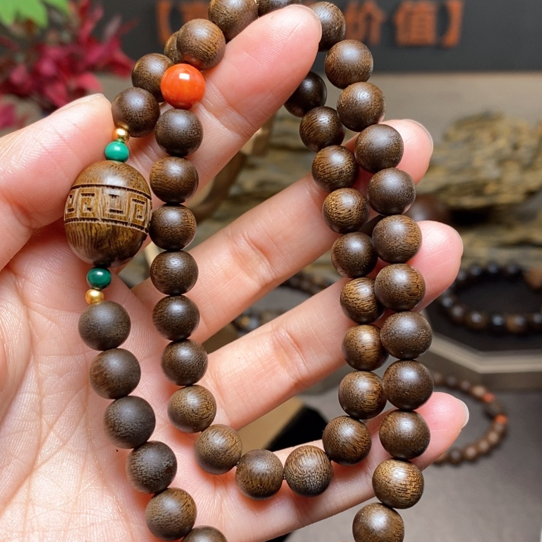 沉香手串越南芽庄古董料玉化紫棋楠0.8➕红土沉香木雕设计
